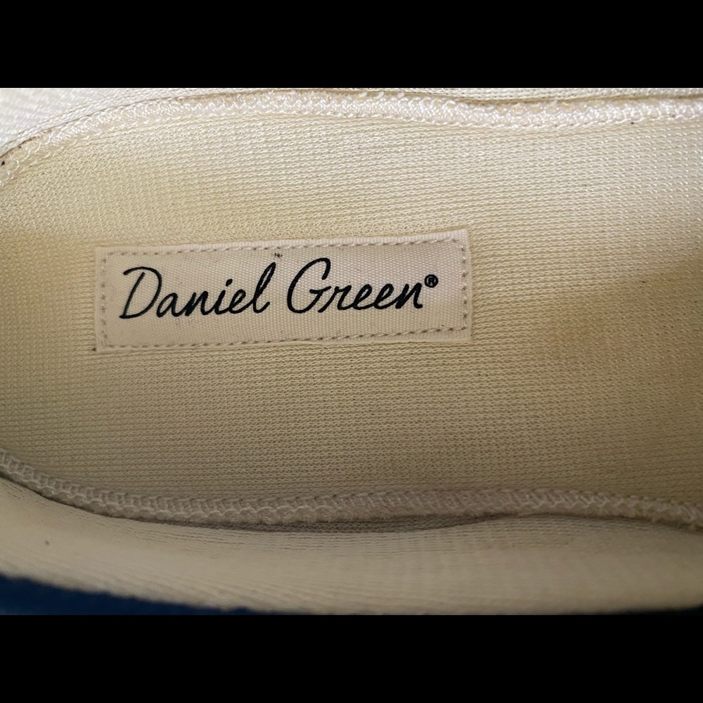 NWOT Daniel Green “Meg” Leather Slippers - Picture 2 of 5